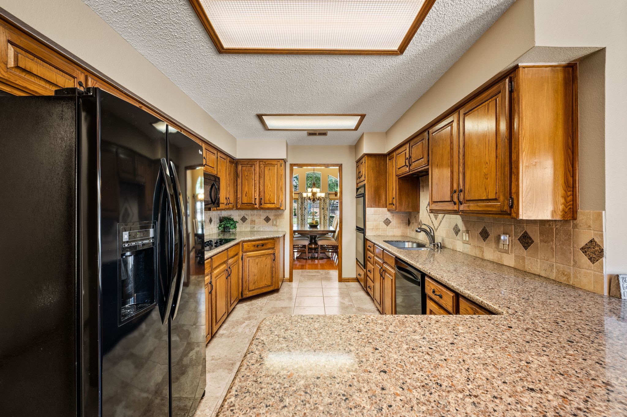 517 Highland Park Drive Hurst TX 76054
