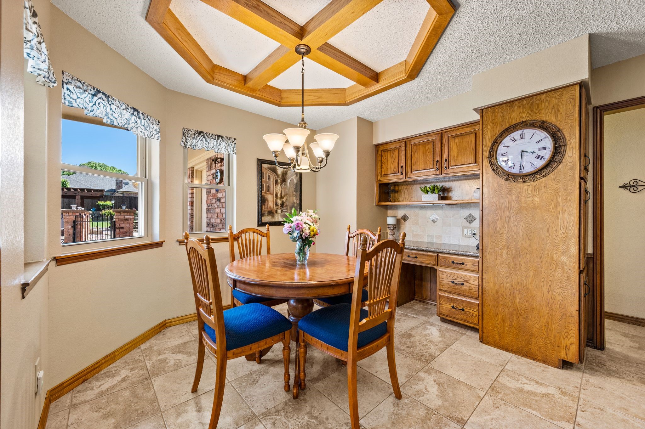 517 Highland Park Drive Hurst TX 76054
