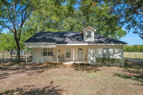 609 N Main Street Edgewood TX 75117