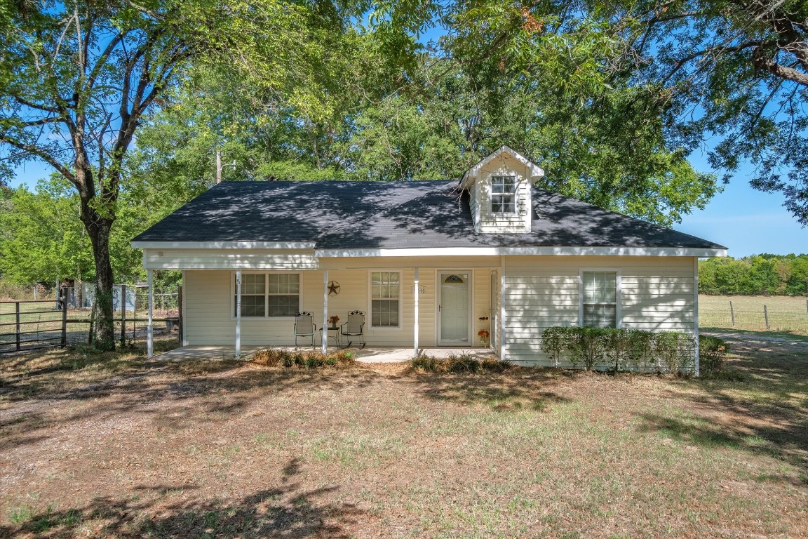 609 N Main Street Edgewood TX 75117