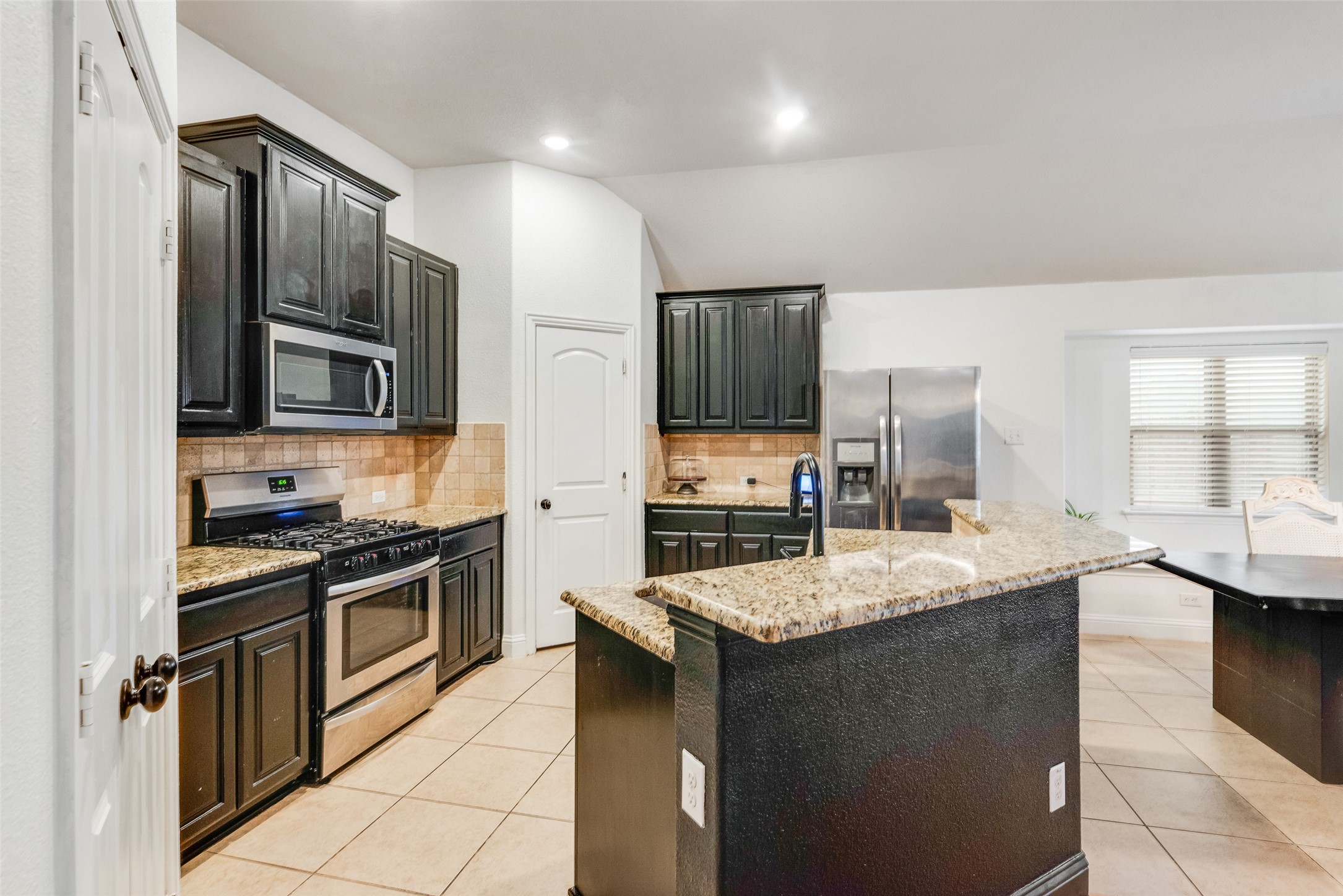 928 Mcgehee Court Fate TX 75087
