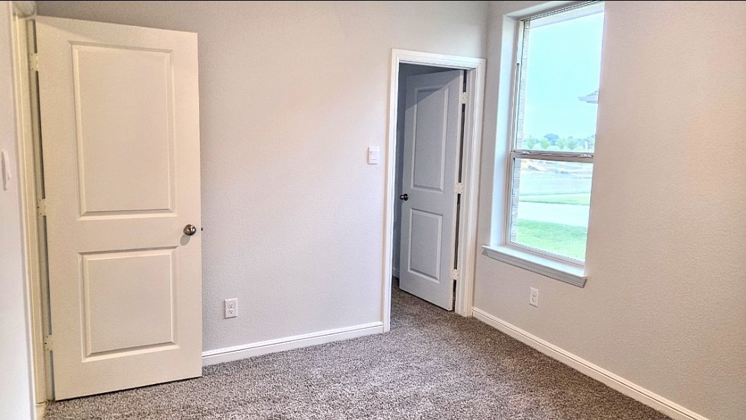 109 Trinity Street Grandview TX 76050