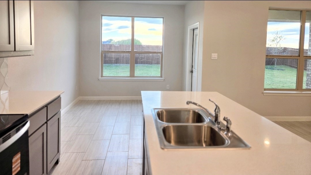 109 Trinity Street Grandview TX 76050