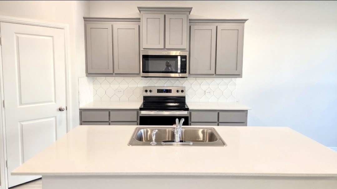 109 Trinity Street Grandview TX 76050