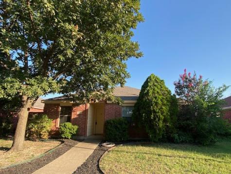 5216 El Torro Street Dallas TX 75236
