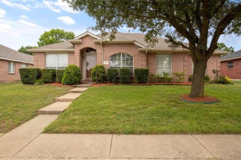 141 Buffalo Creek Drive Desoto TX 75115