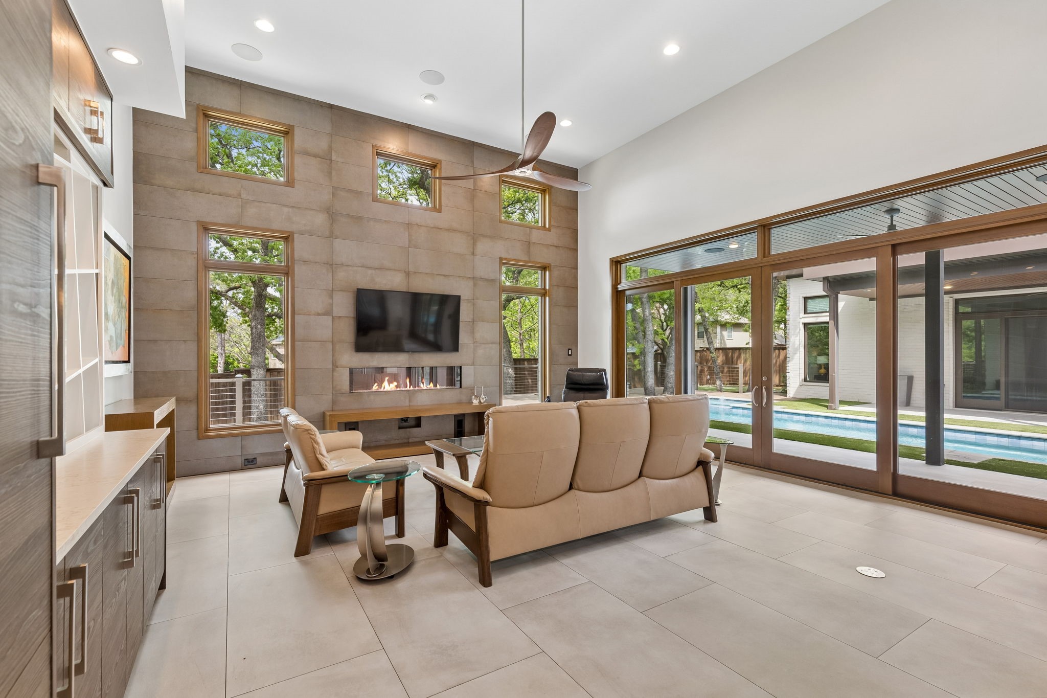 548 Oak Grove Lane Coppell TX 75019
