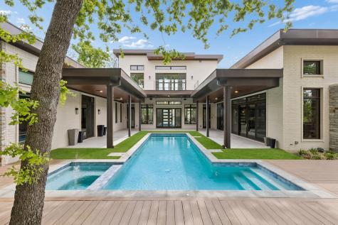 548 Oak Grove Lane Coppell TX 75019