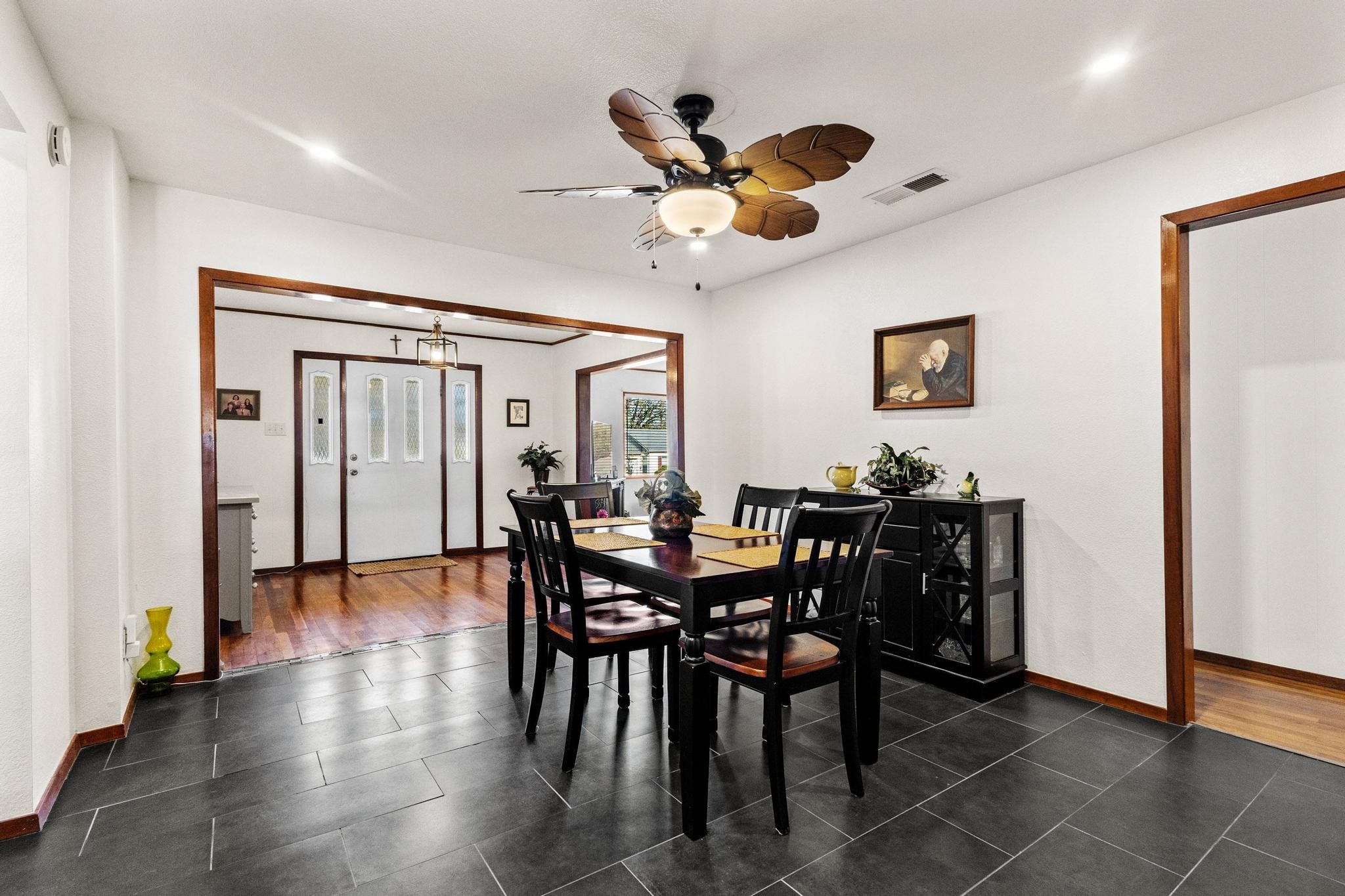 422 W Acheson Denison TX 75020