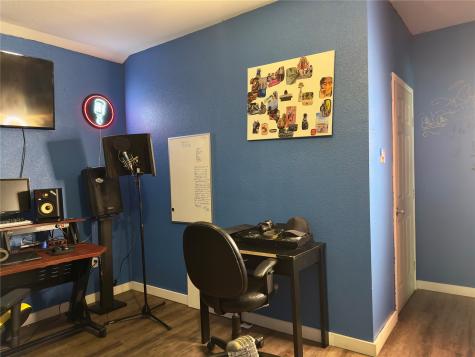 200 E South Street Trenton TX 75490