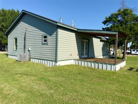 200 E South Street Trenton TX 75490