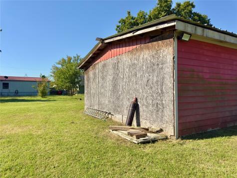 200 E South Street Trenton TX 75490