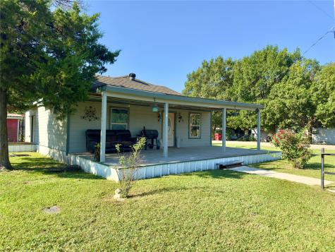 200 E South Street Trenton TX 75490