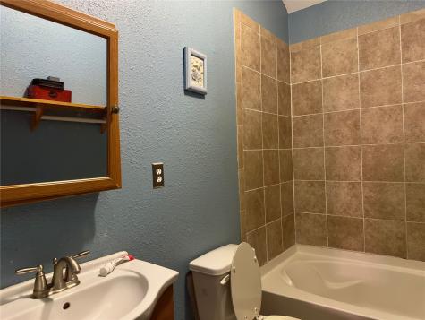 200 E South Street Trenton TX 75490