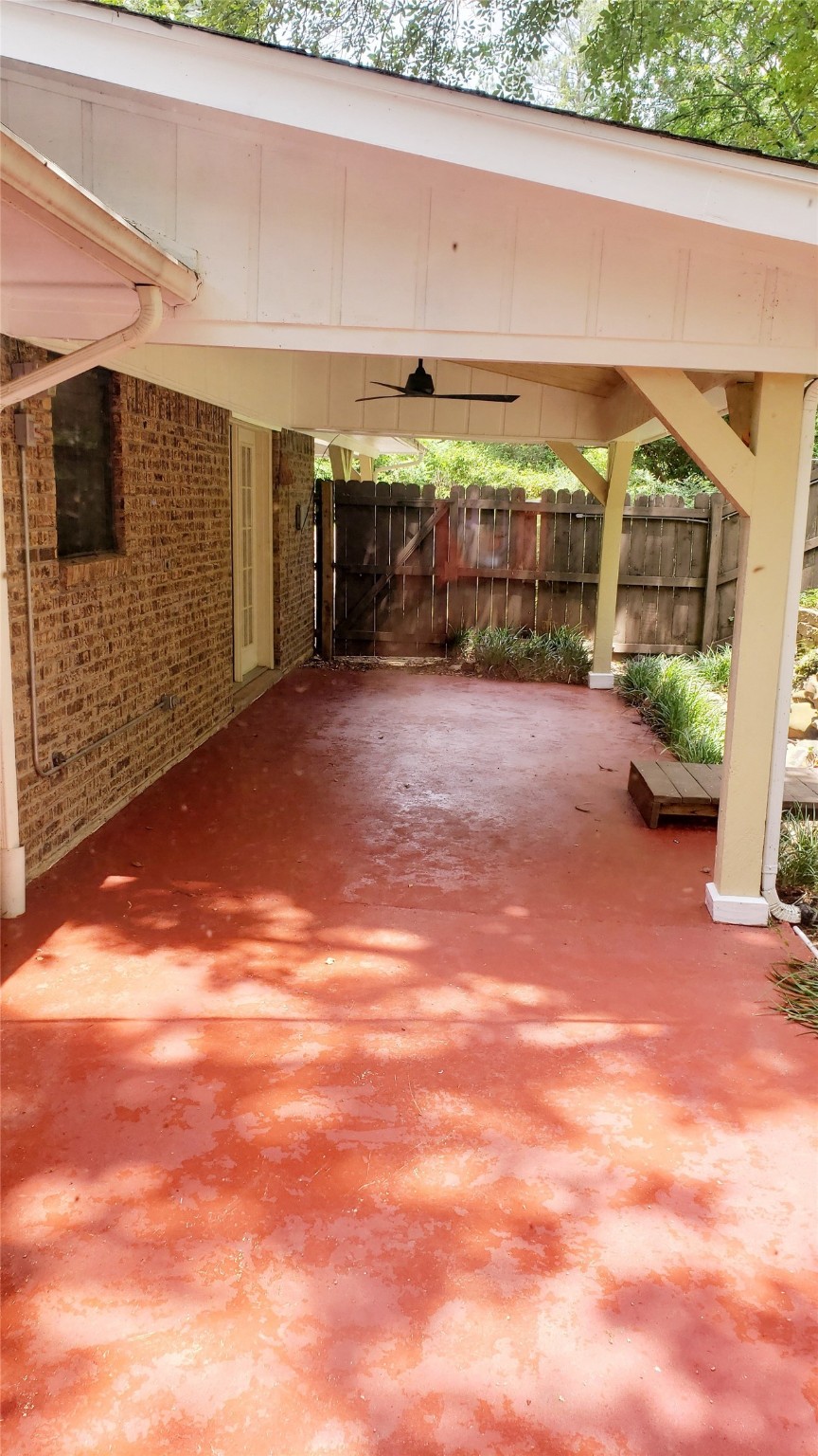 401 S Timberlane Lone Star TX 75638