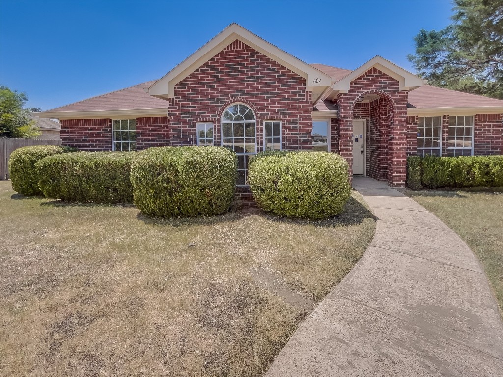 607 S Parks Drive Desoto TX 75115