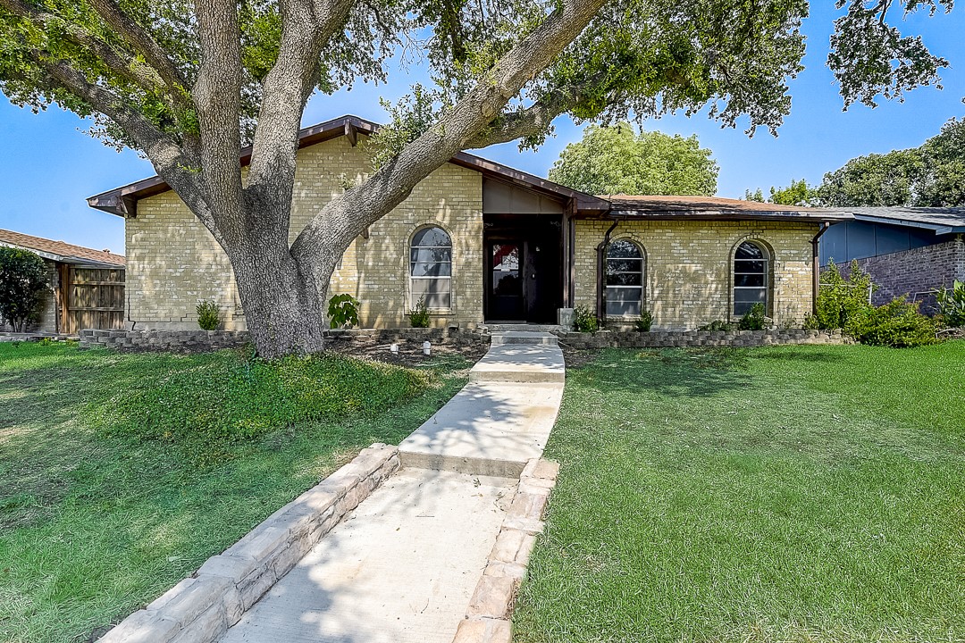 2021 Warberry Road Carrollton TX 75007