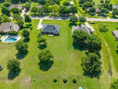 5008 Running Brook Drive Joshua TX 76058