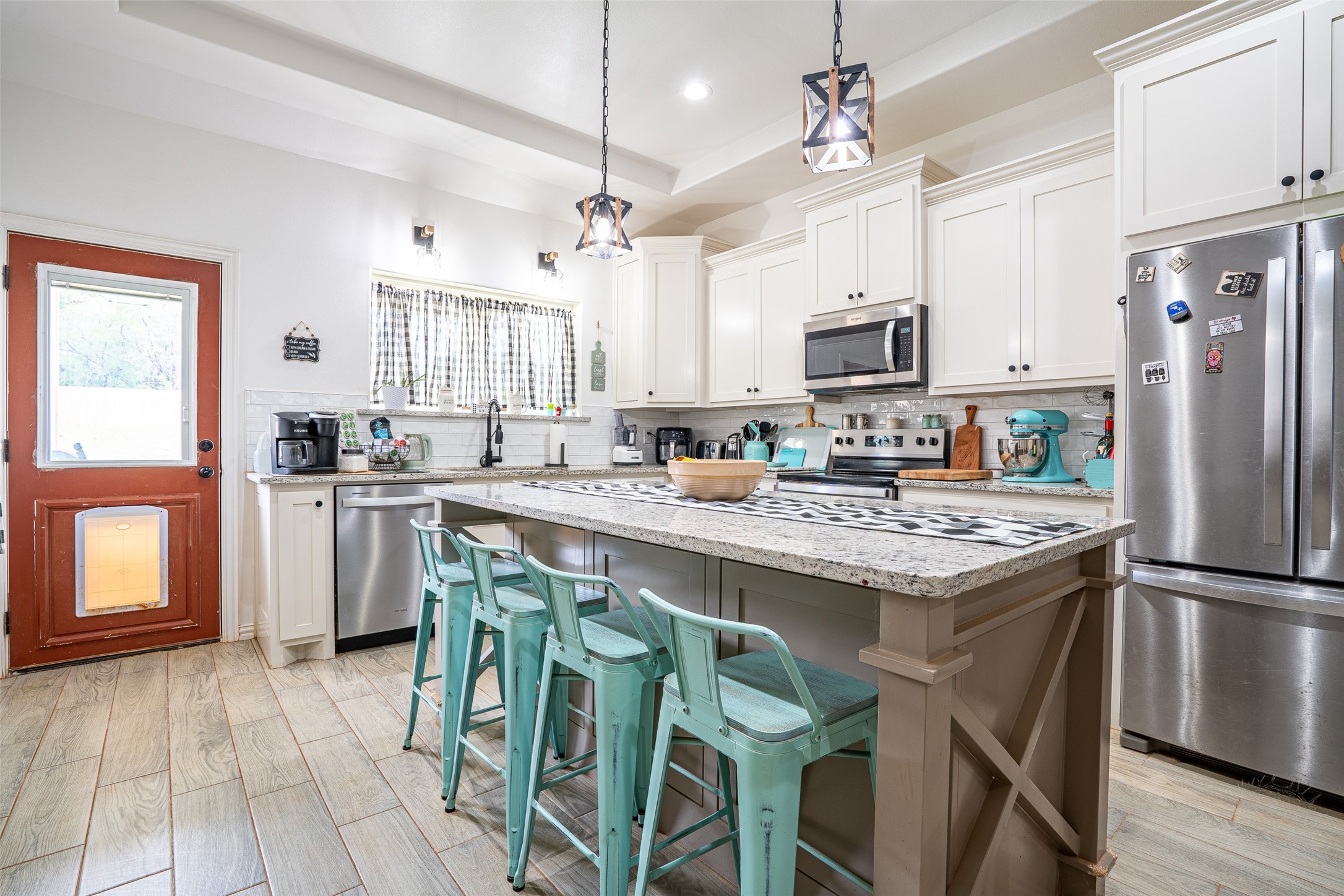 5900 S Lakeside Hills Court Granbury TX 76048