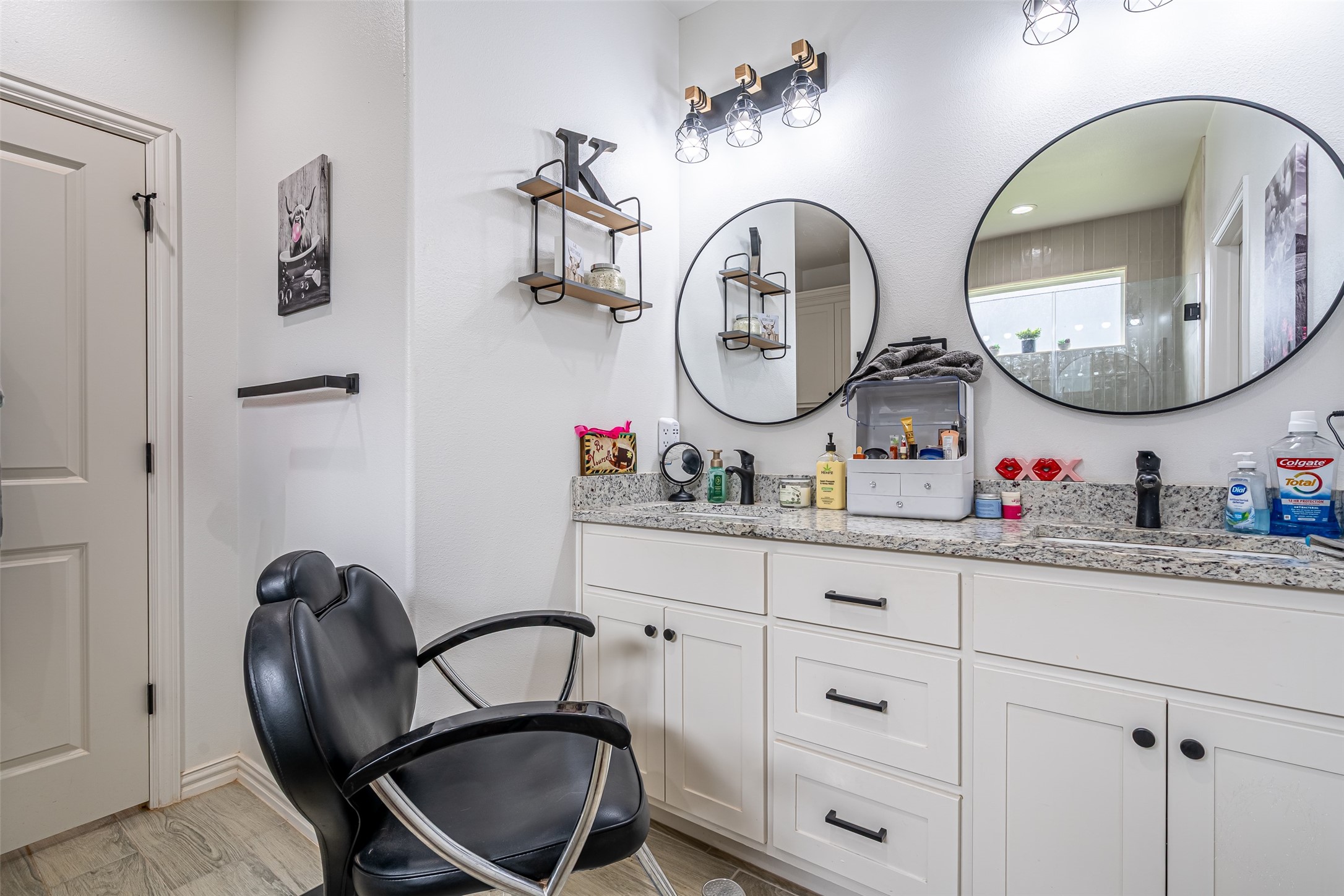 5900 S Lakeside Hills Court Granbury TX 76048
