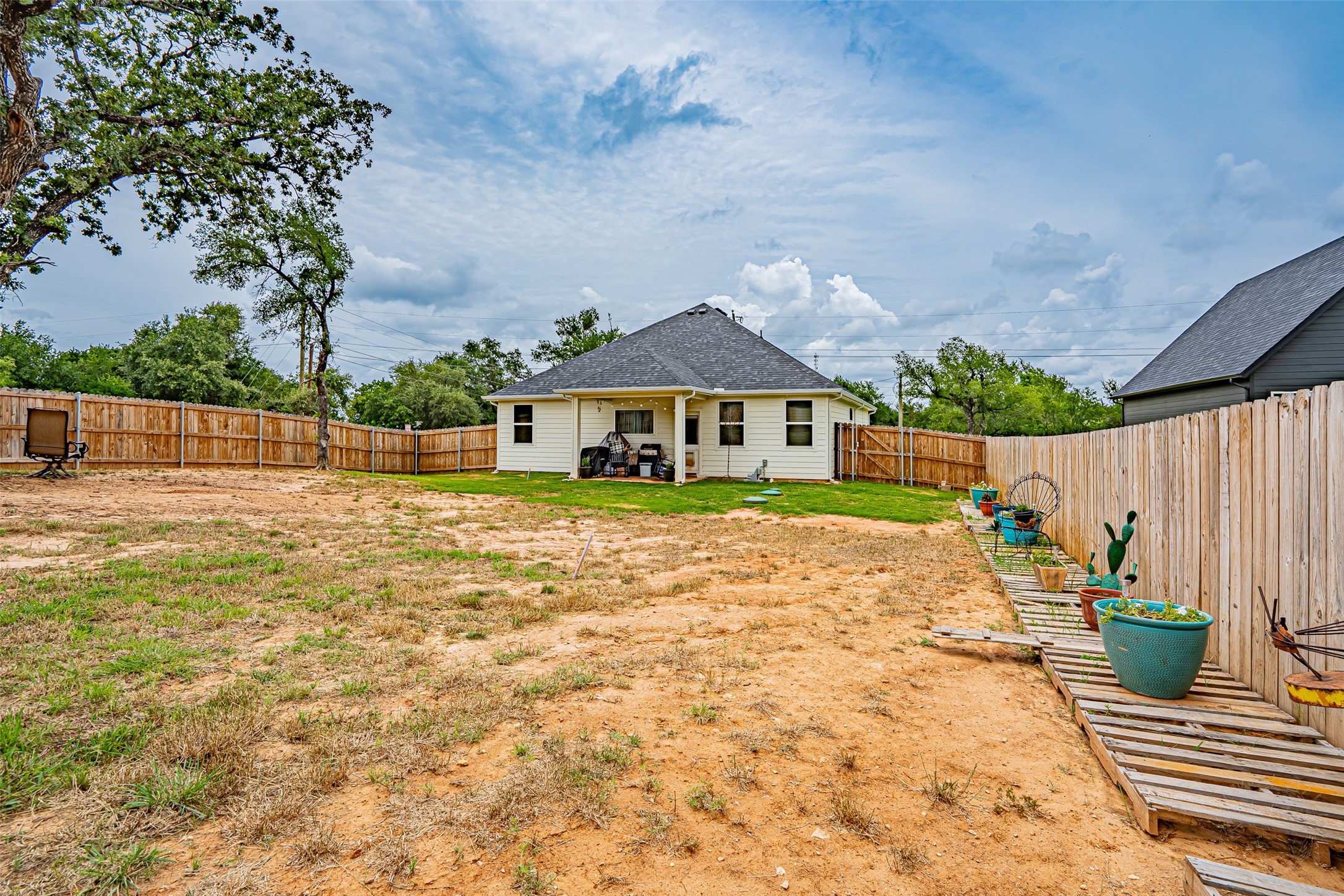 5900 S Lakeside Hills Court Granbury TX 76048
