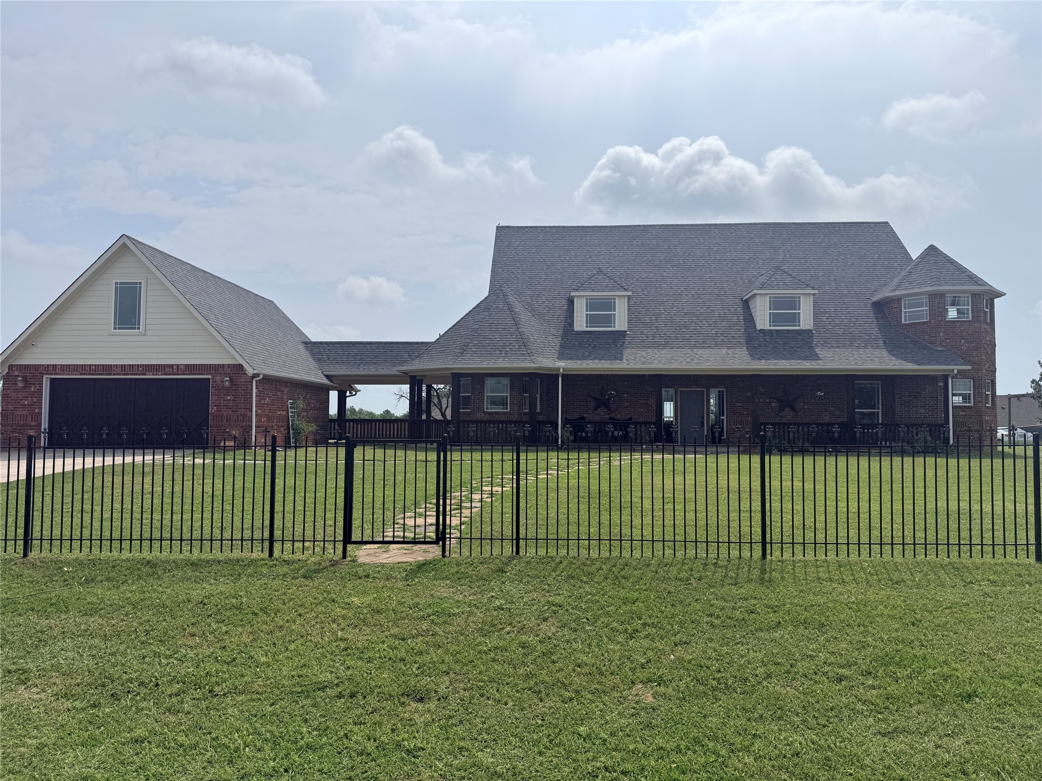 250 Newfield Lane Springtown TX 76082