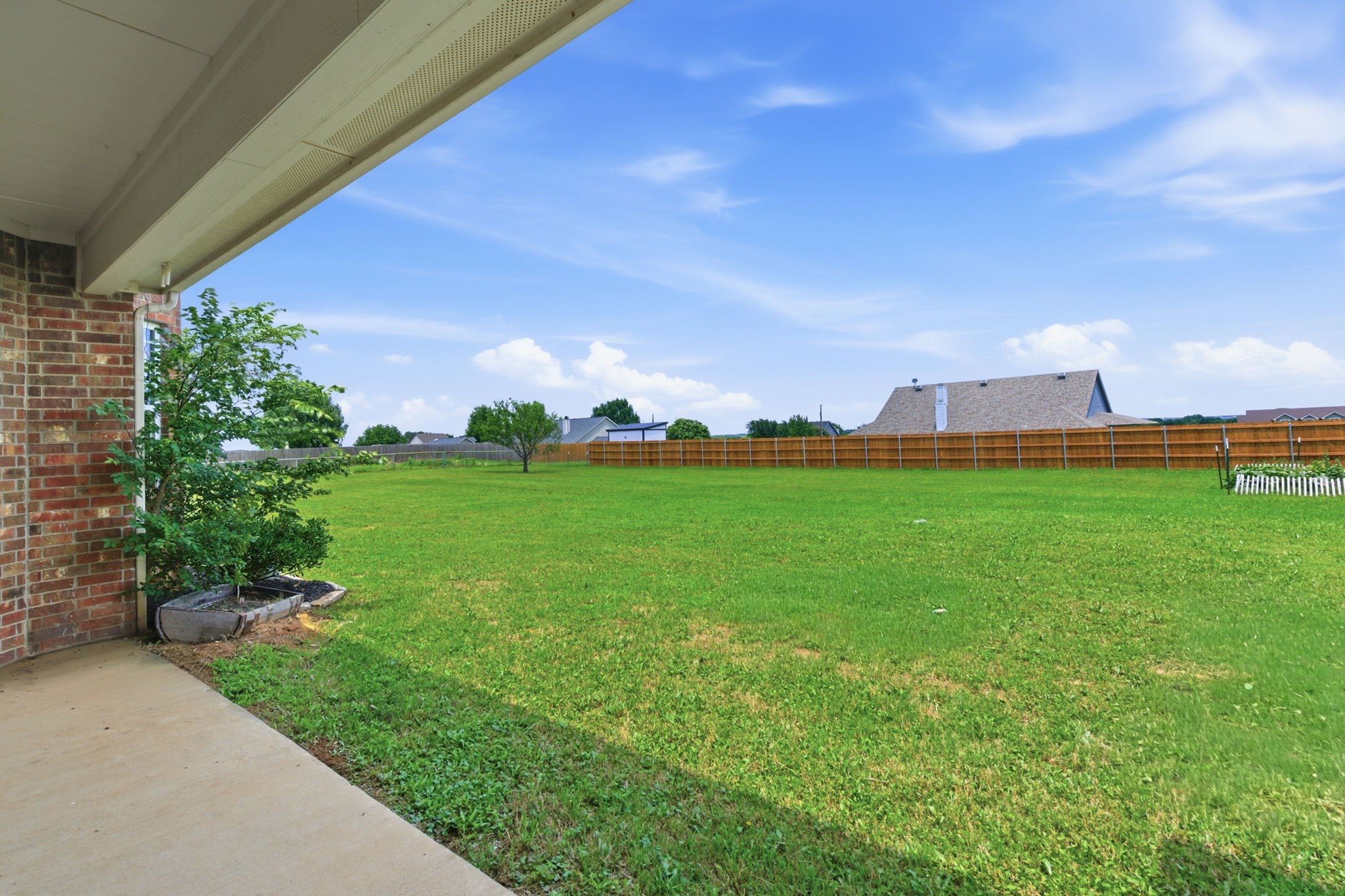 250 Newfield Lane Springtown TX 76082