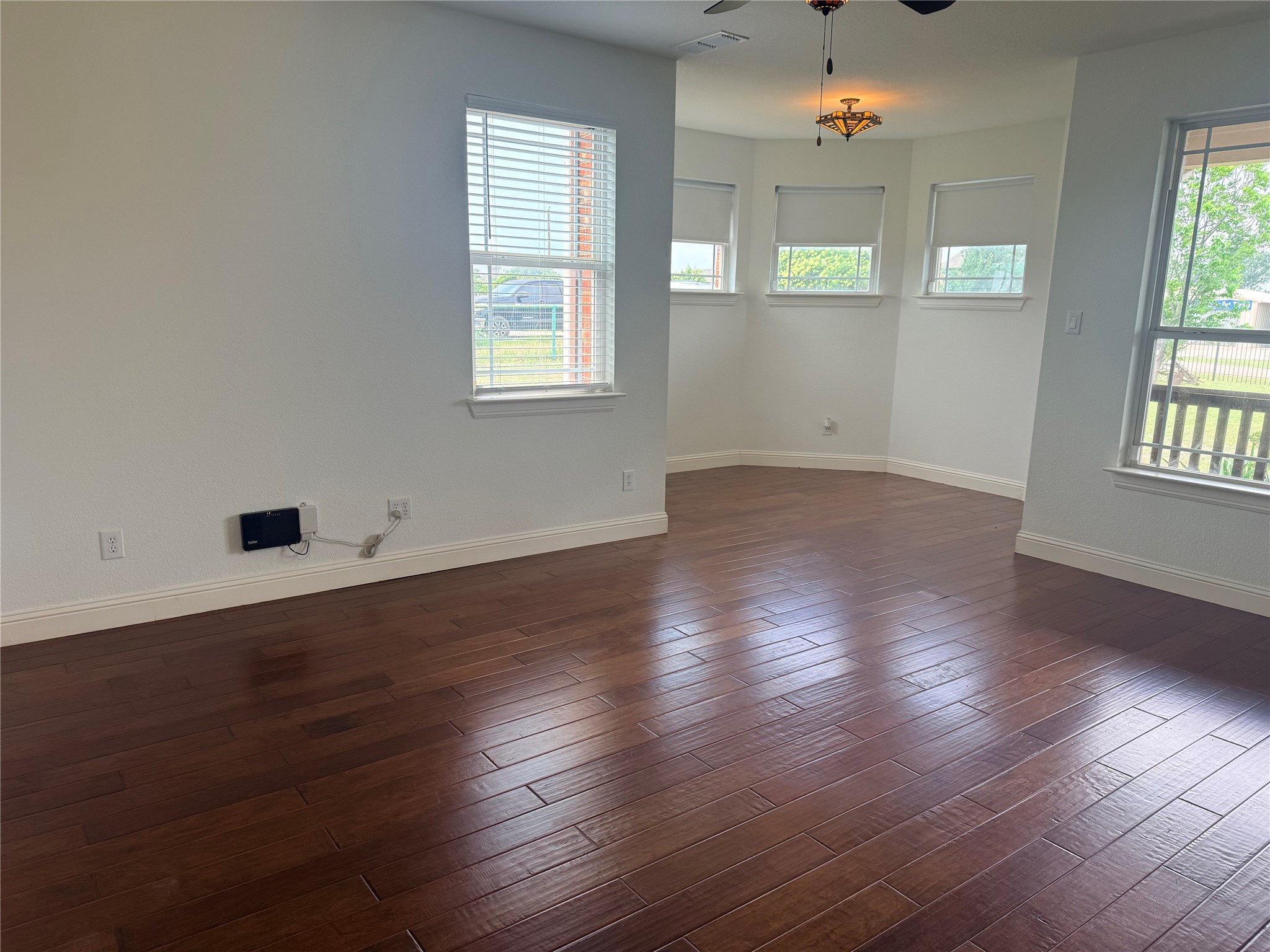 250 Newfield Lane Springtown TX 76082