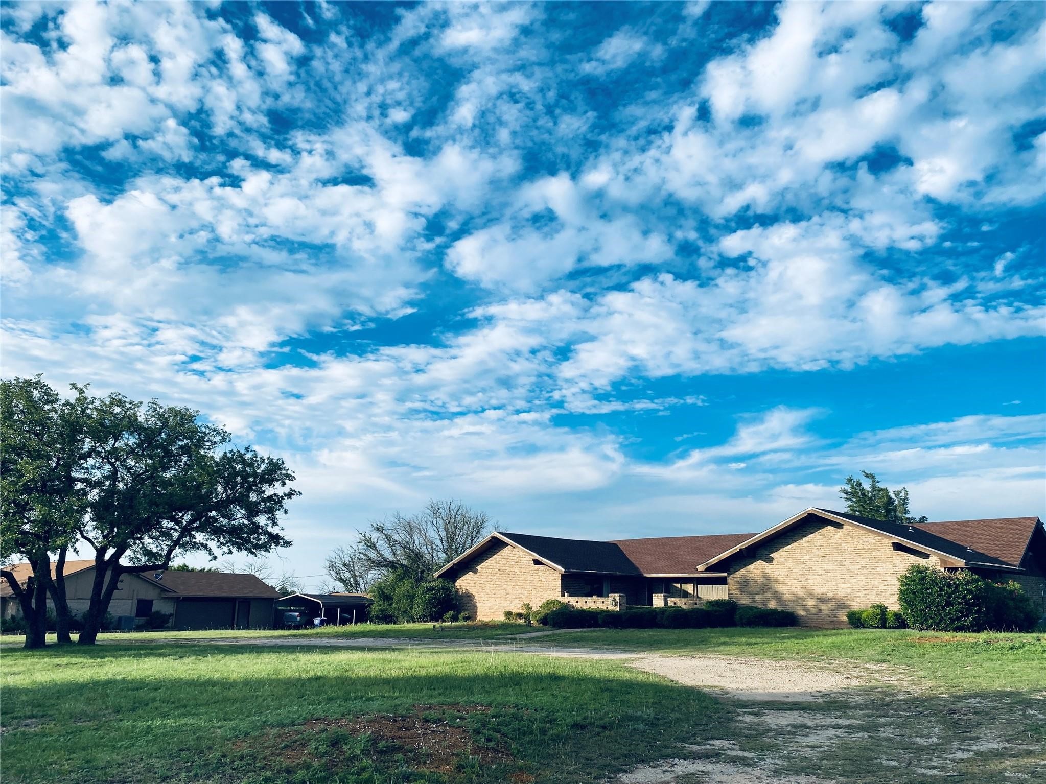 310 Lori Lane Brownwood TX 76801