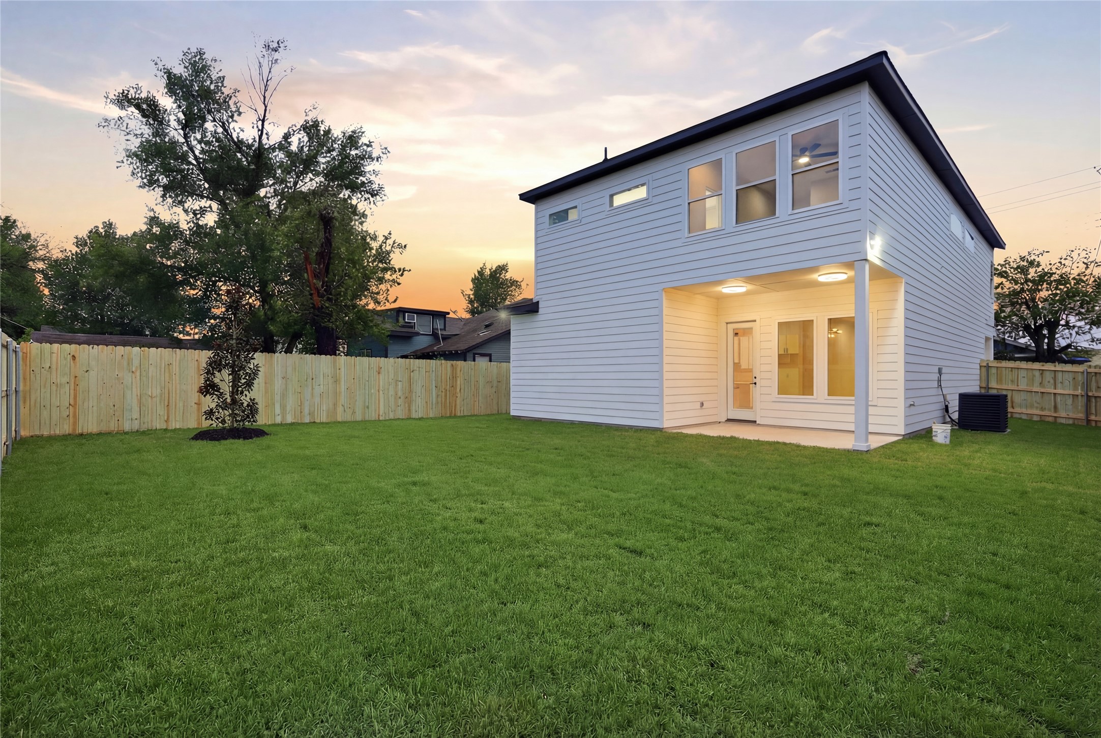 3708 Spence Street Dallas TX 75215
