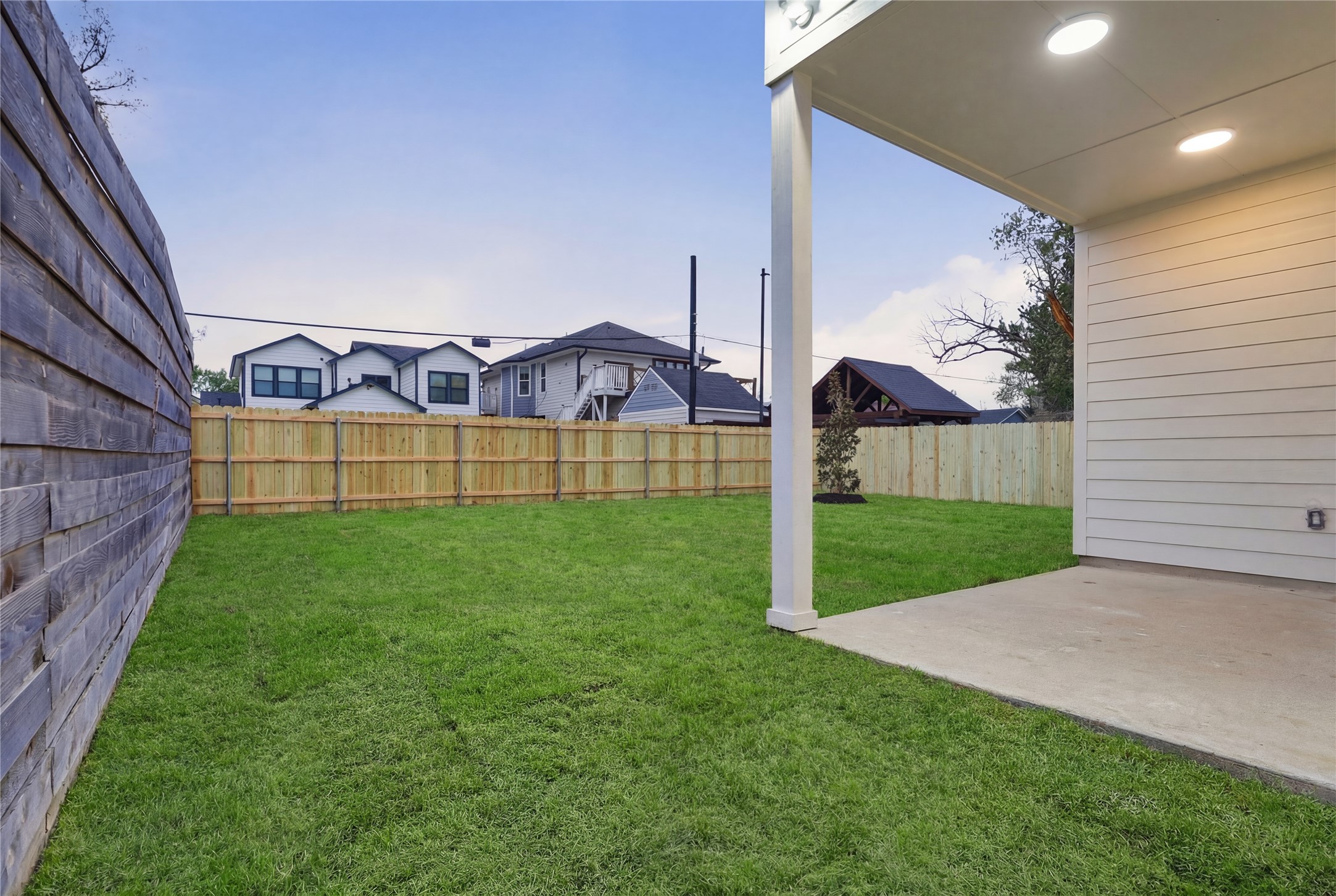 3708 Spence Street Dallas TX 75215