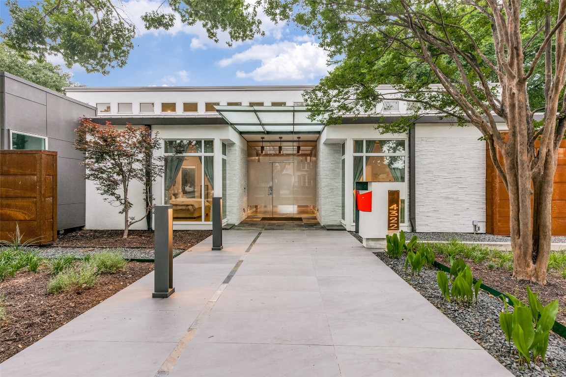 4322 Williamsburg Road Dallas TX 75220