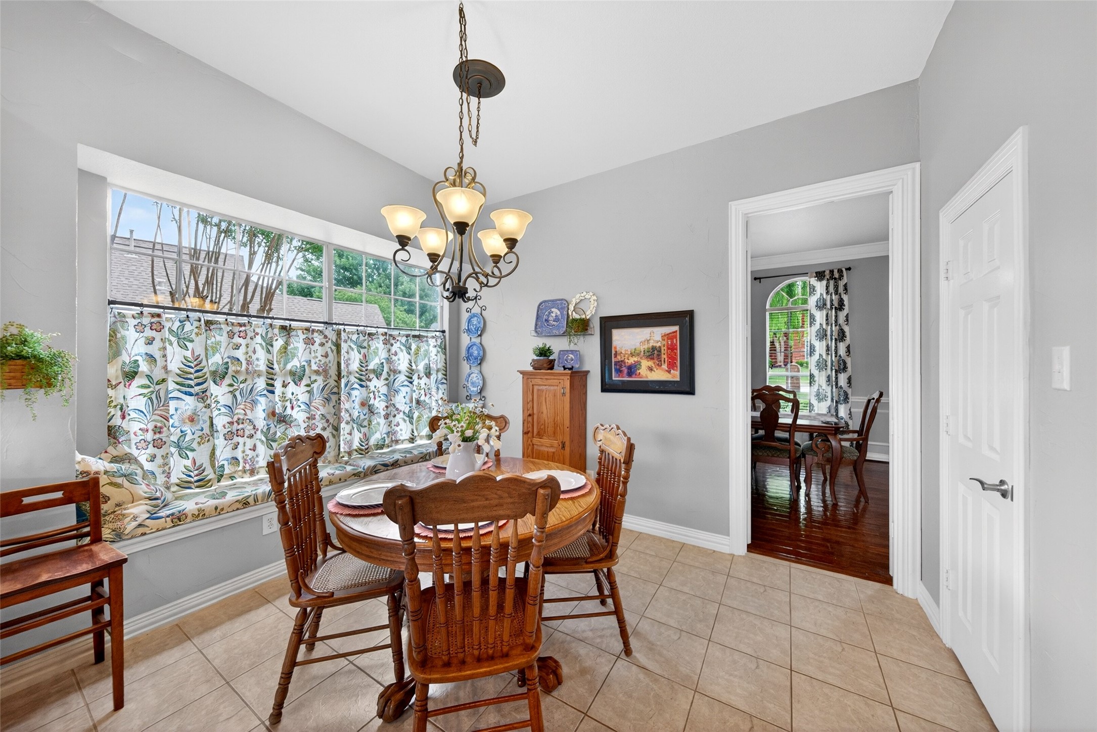 2704 Lakesedge Drive Mckinney TX 75072