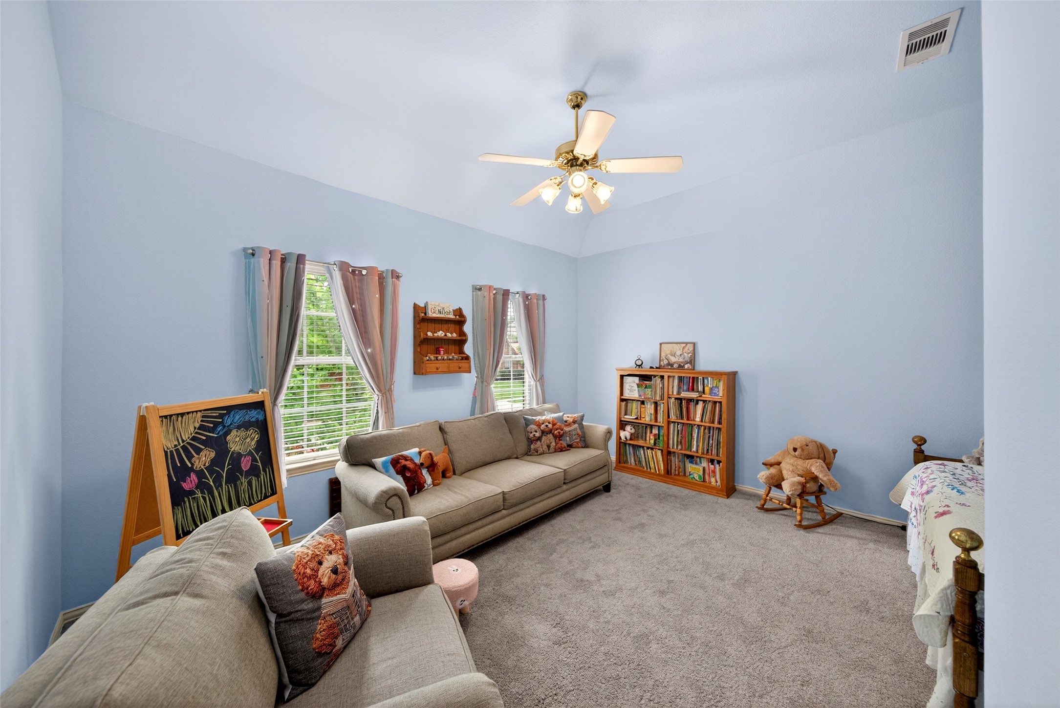2704 Lakesedge Drive Mckinney TX 75072