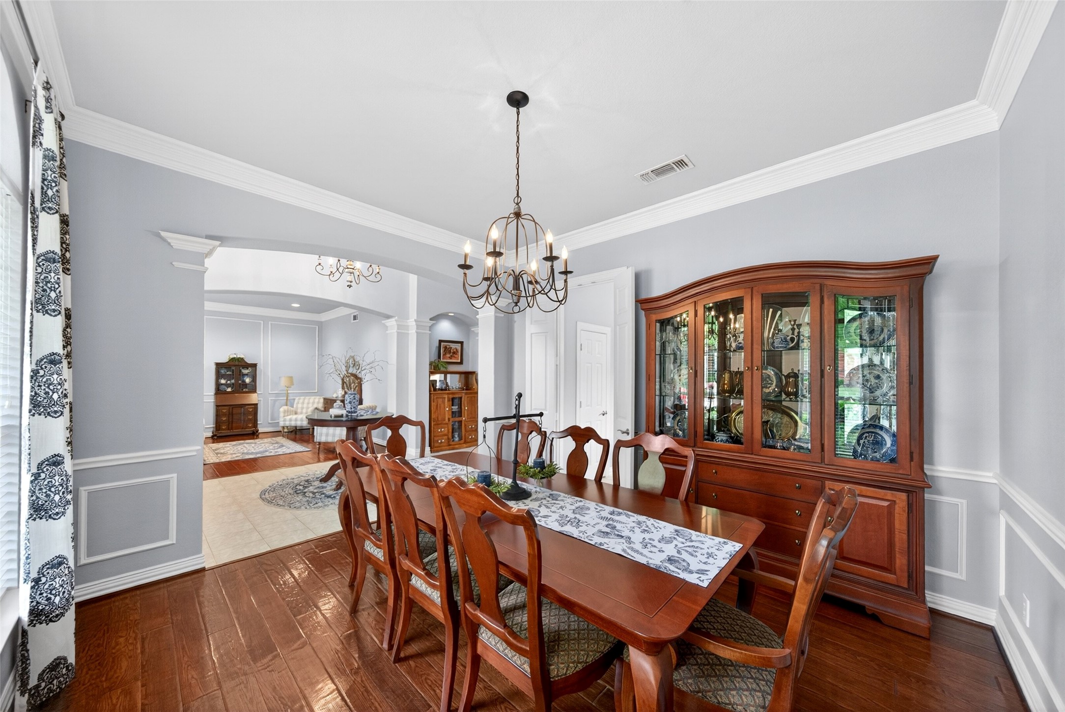 2704 Lakesedge Drive Mckinney TX 75072