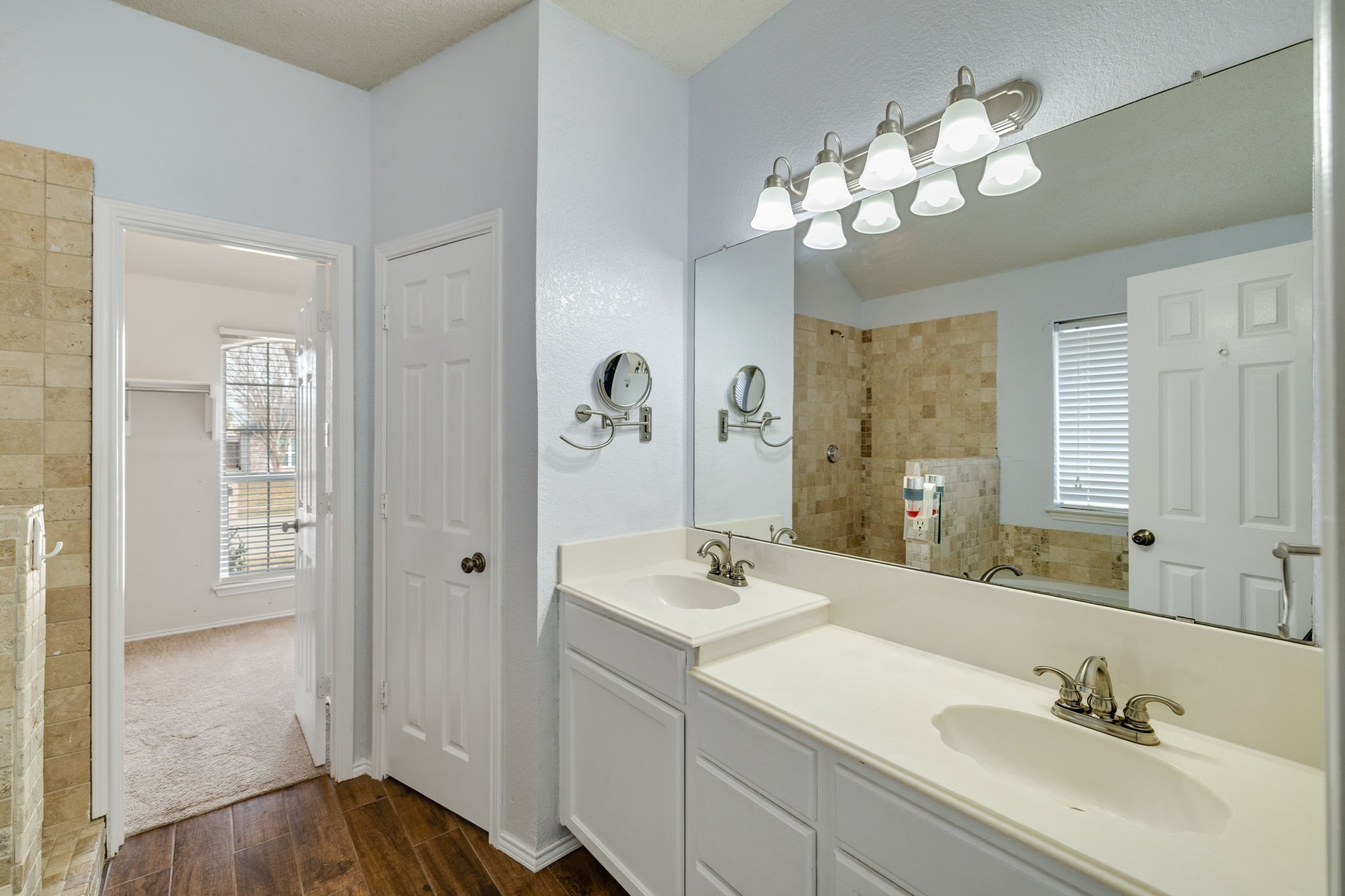 9881 Cambridge Drive Frisco TX 75035