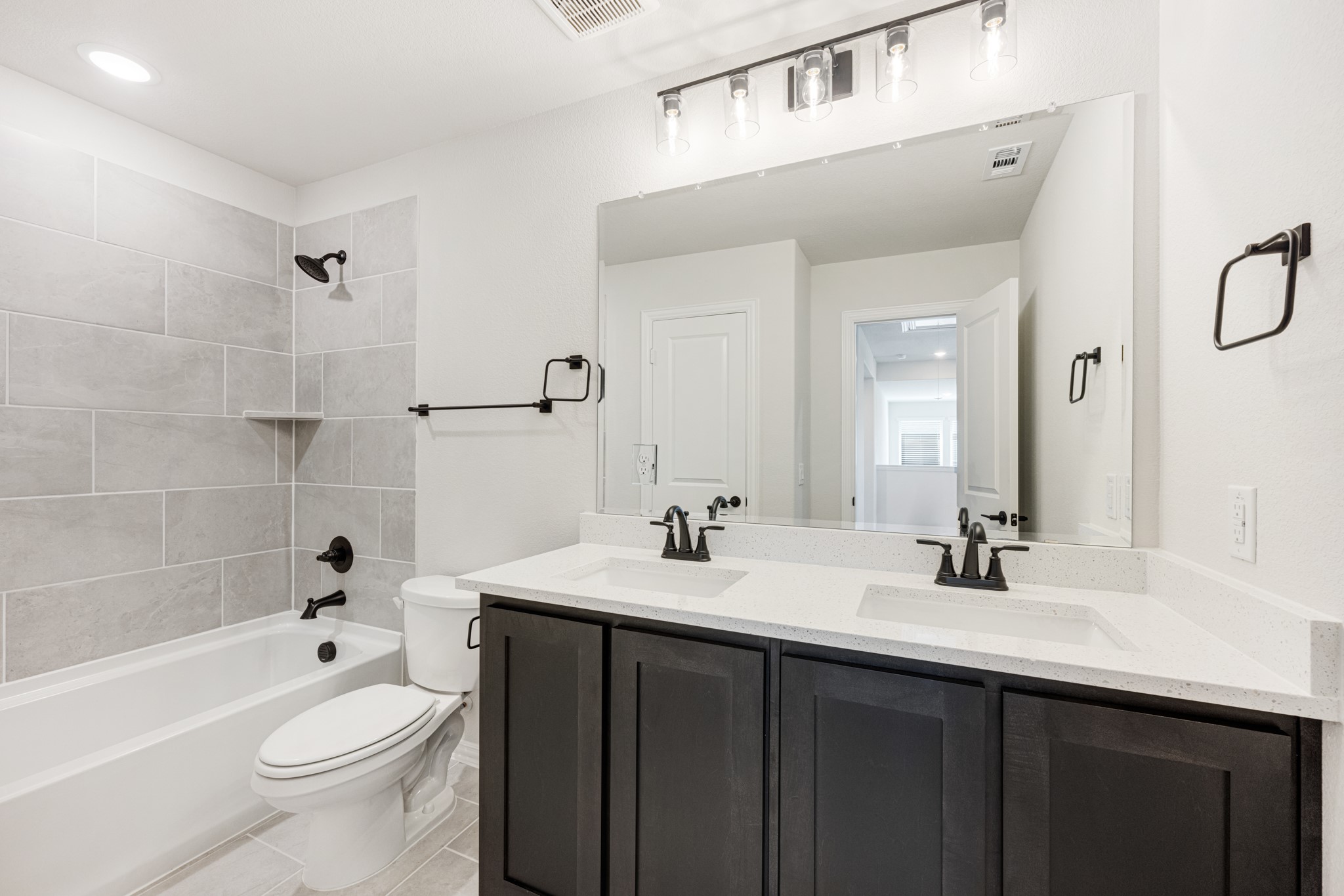 145 Whistling Duck Drive Balch Springs TX 75181