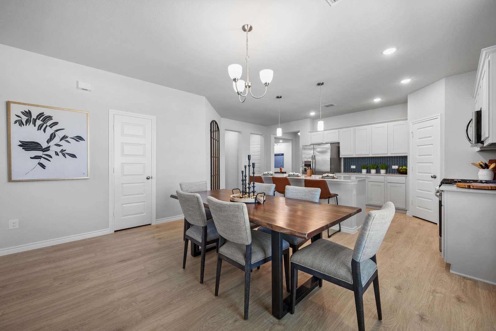 1808 Apache Circle Cleburne TX 76033