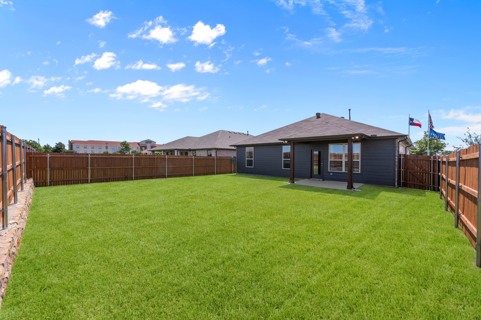 1808 Apache Circle Cleburne TX 76033