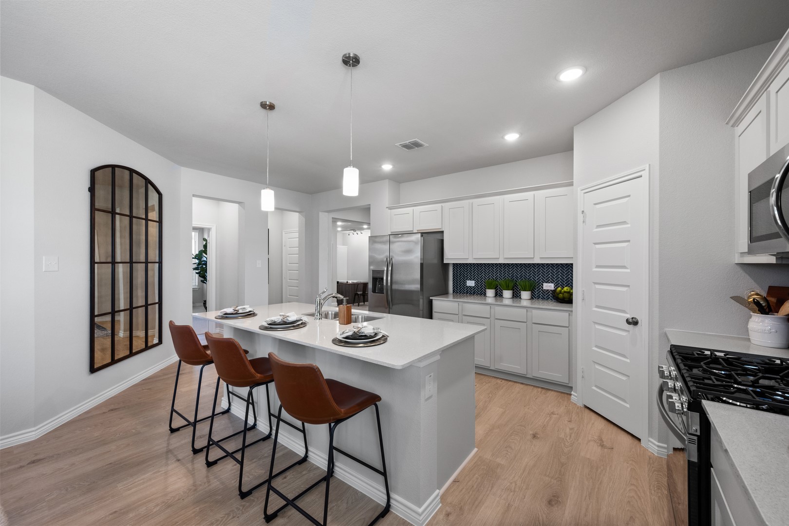 1808 Apache Circle Cleburne TX 76033