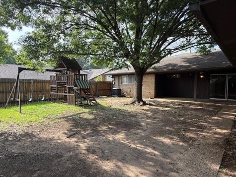 4144 Flintridge Drive Dallas TX 75244