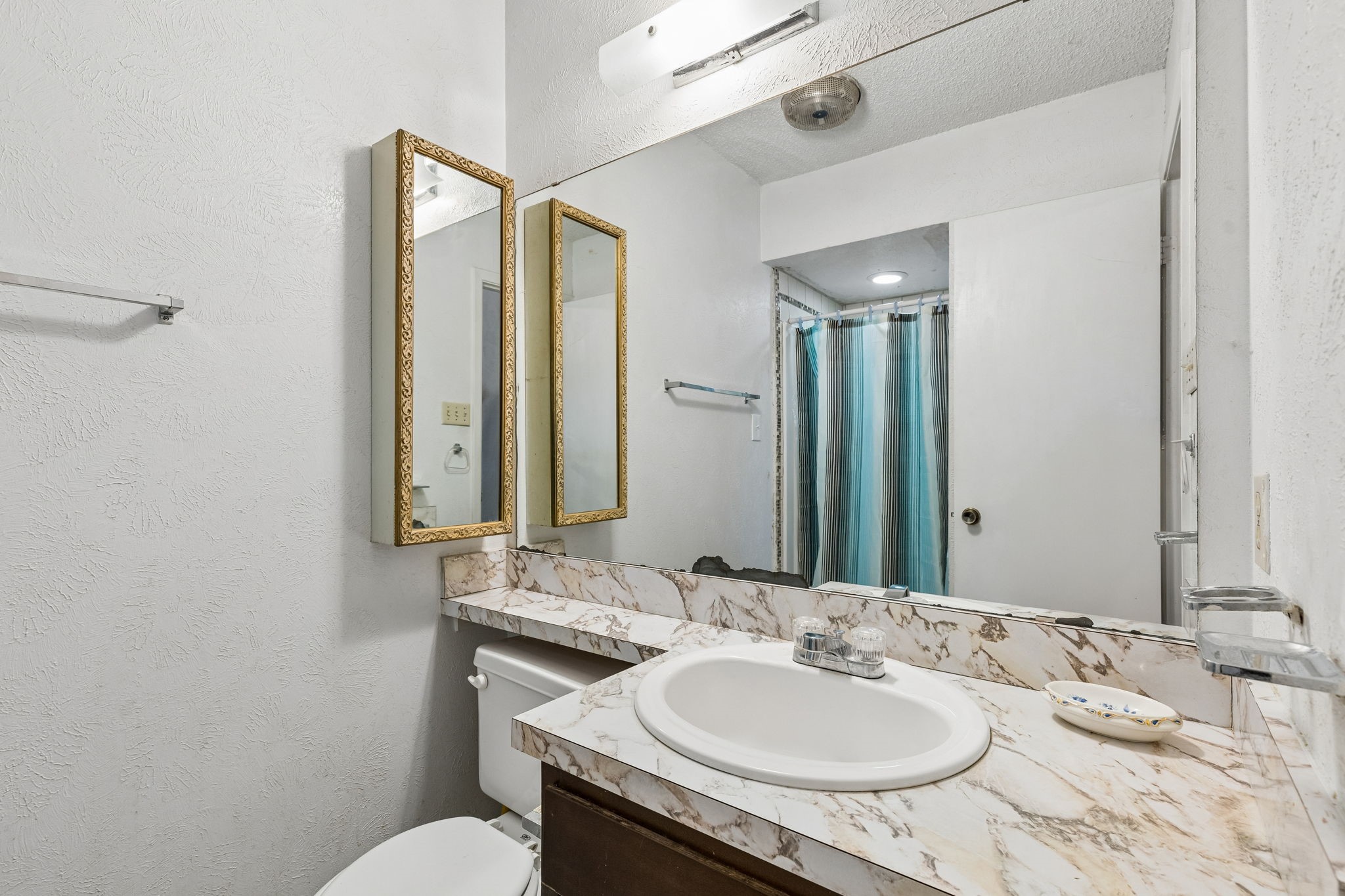 122 Cimarron Lane Arlington TX 76014