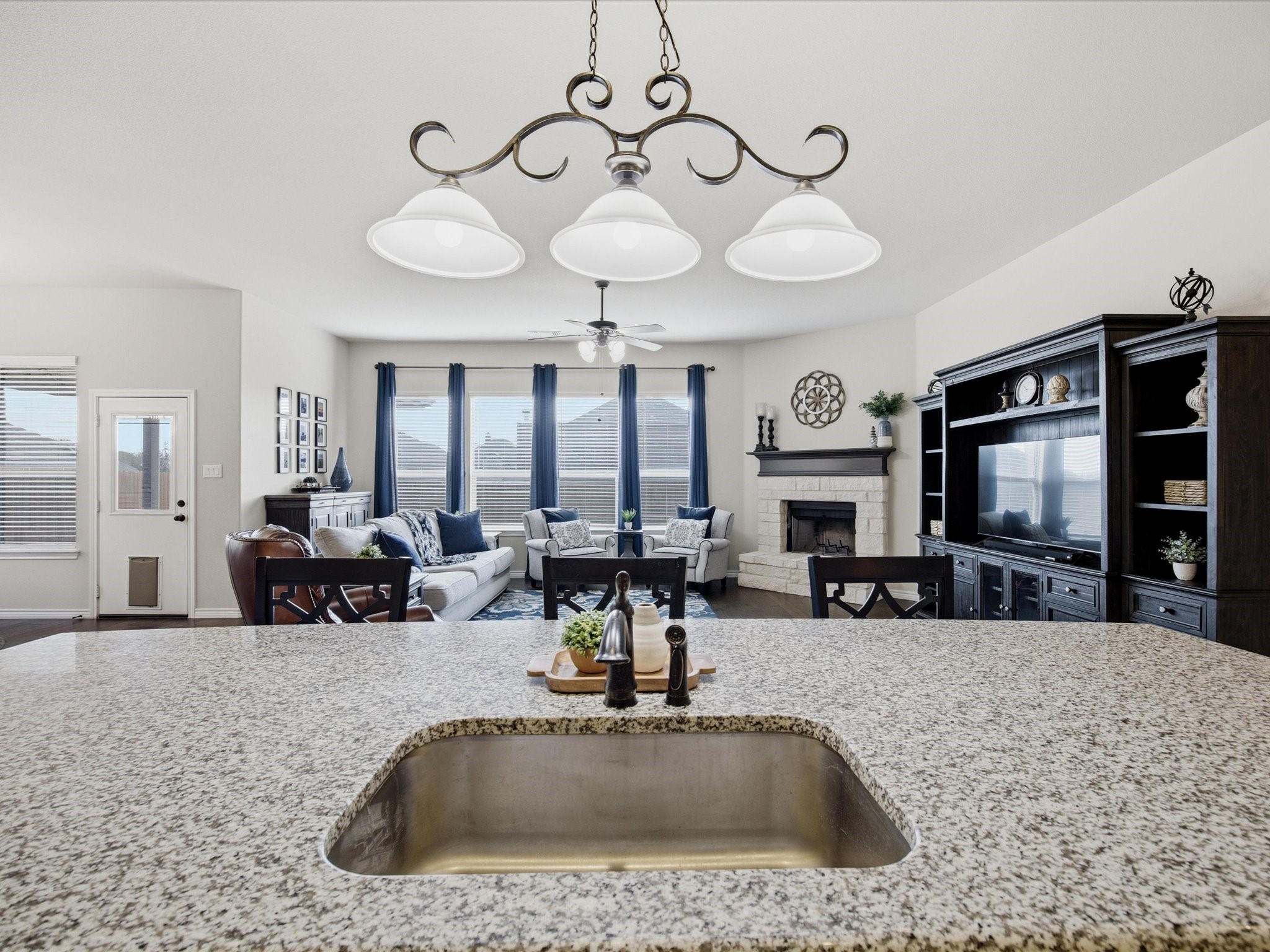 738 Larkspur Lane Midlothian TX 76065