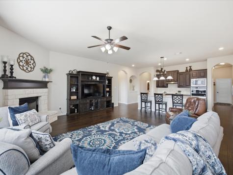 738 Larkspur Lane Midlothian TX 76065