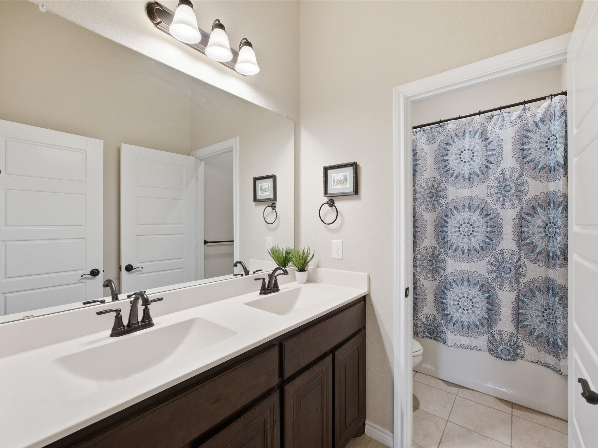 738 Larkspur Lane Midlothian TX 76065