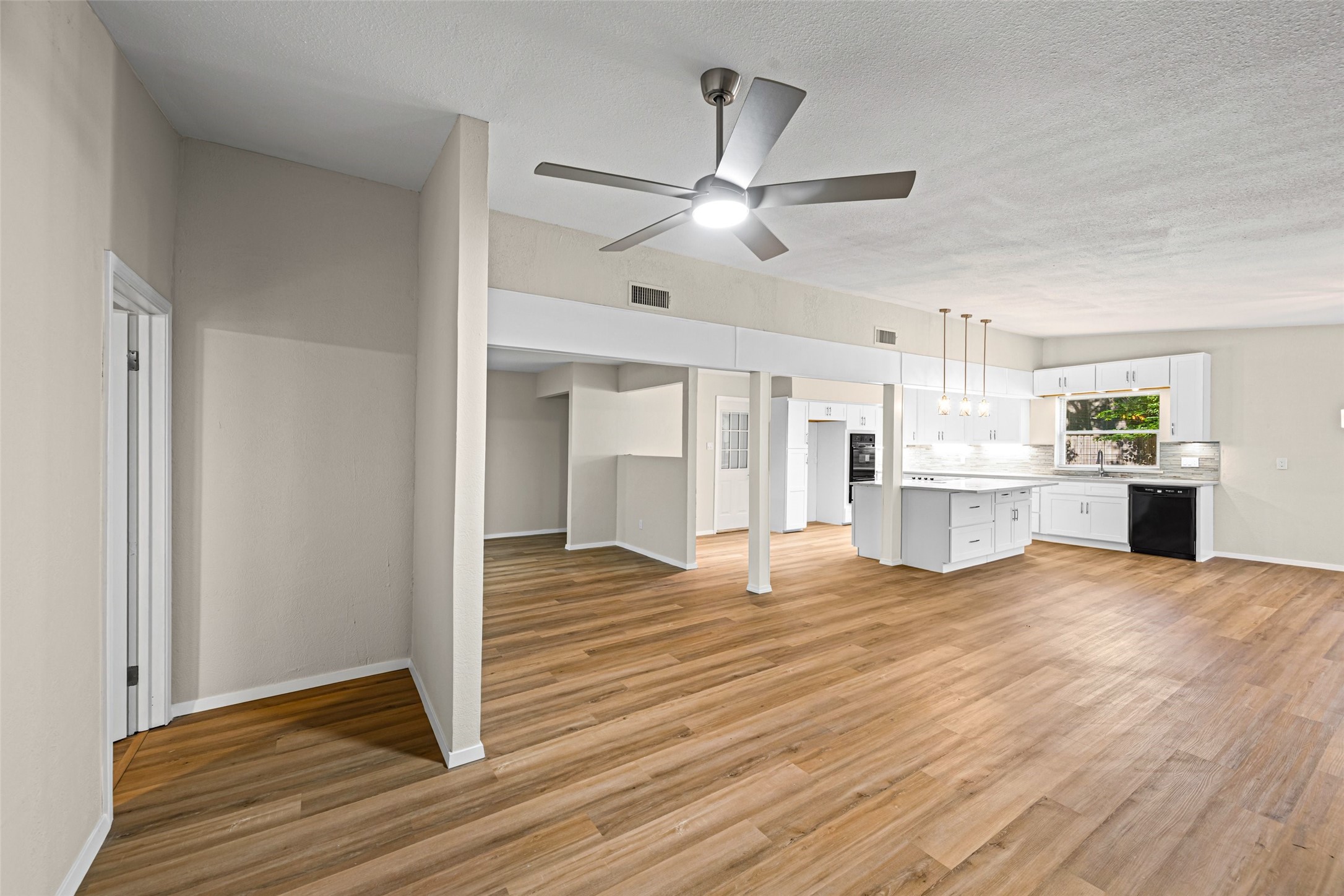 7521 Susan Court North Richland Hills TX 76180