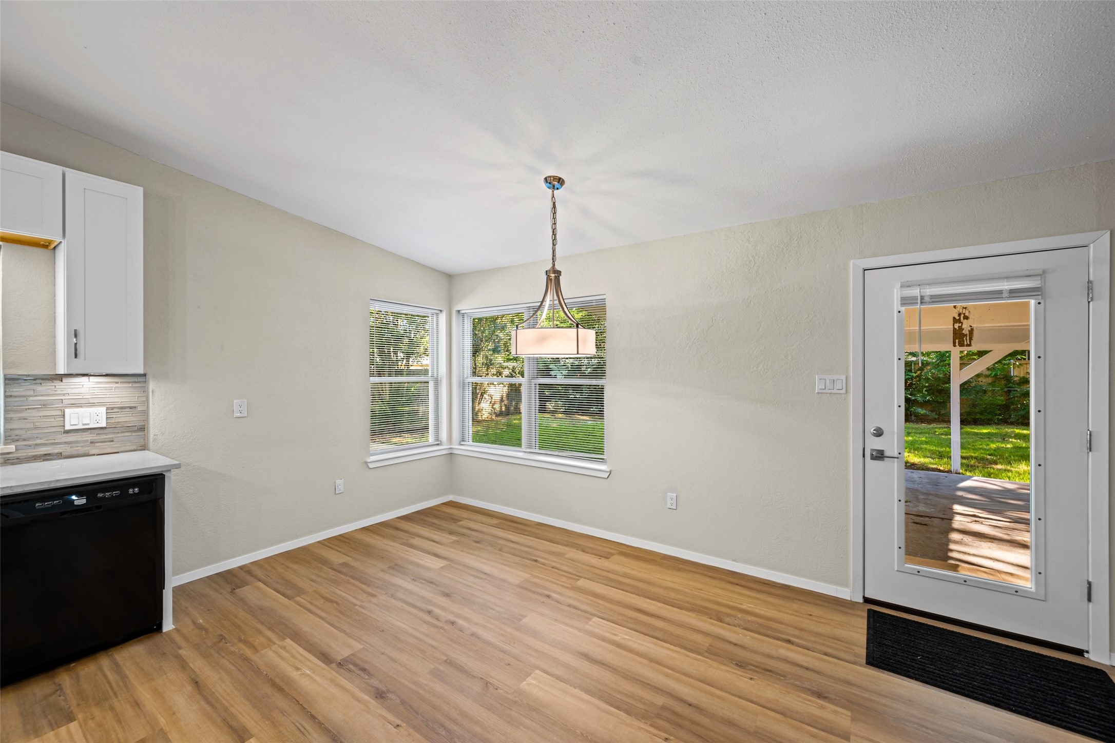 7521 Susan Court North Richland Hills TX 76180