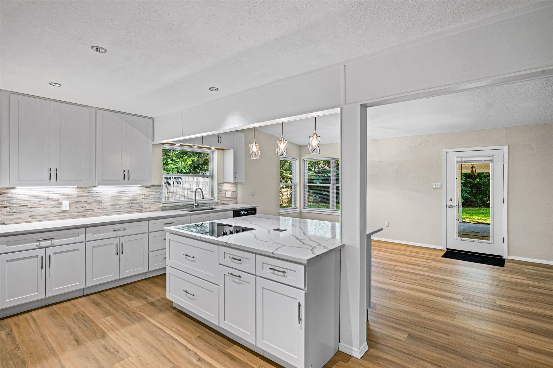 7521 Susan Court North Richland Hills TX 76180