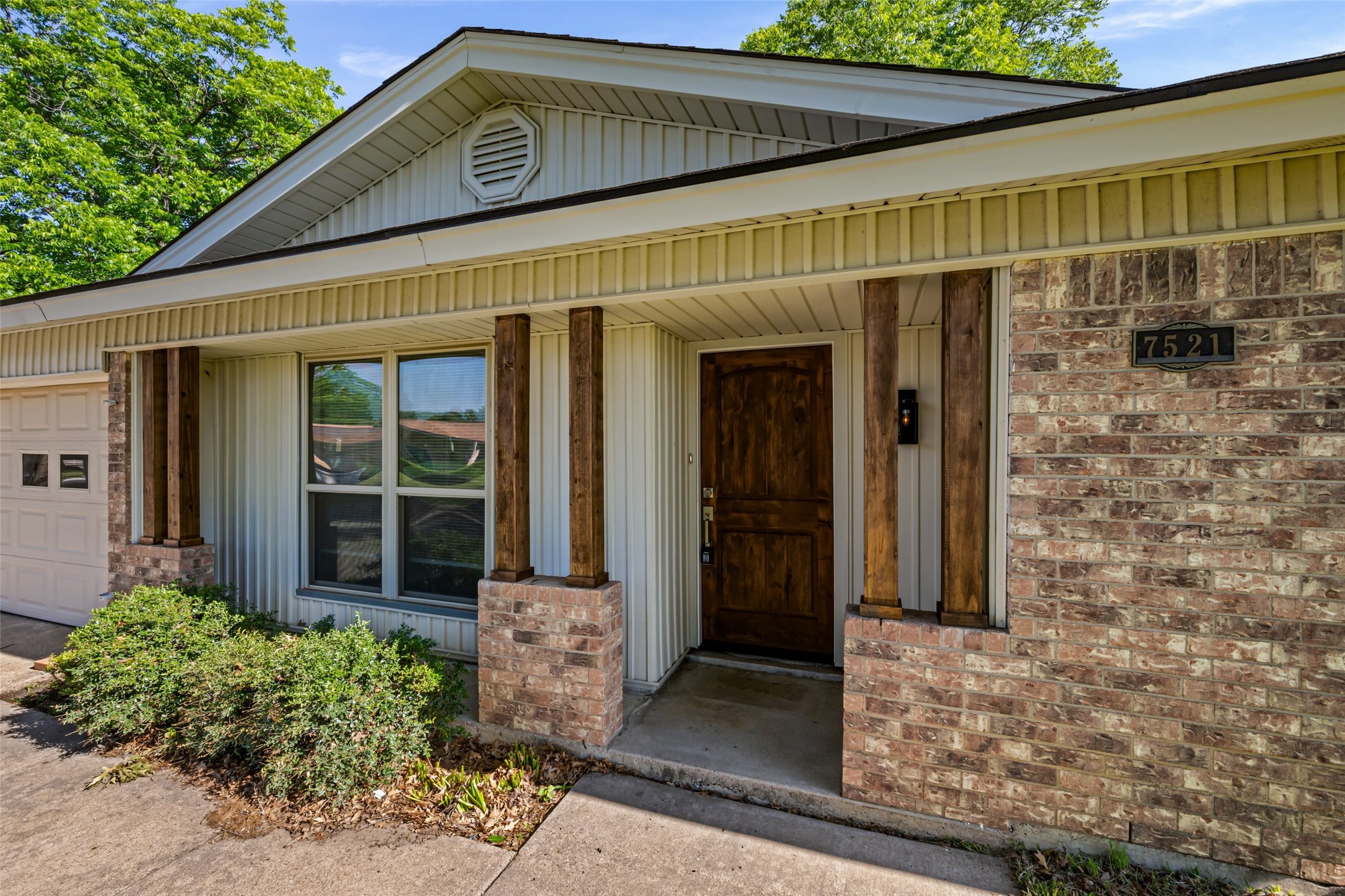 7521 Susan Court North Richland Hills TX 76180