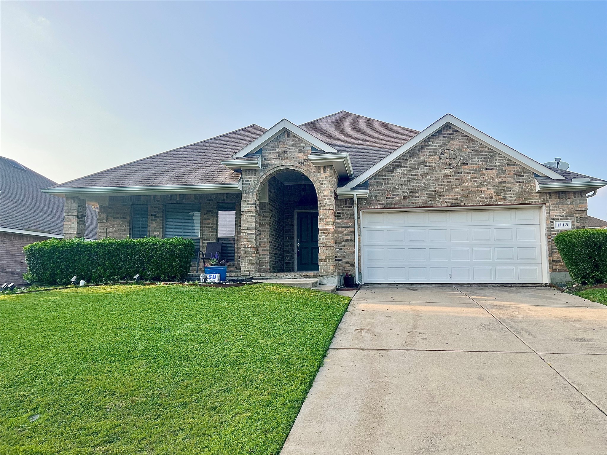 1113 Devonshire Drive Glenn Heights TX 75154
